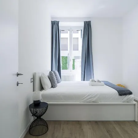 Easylife - Accogliente Dimora In Zona Risorgimento Appartamento *